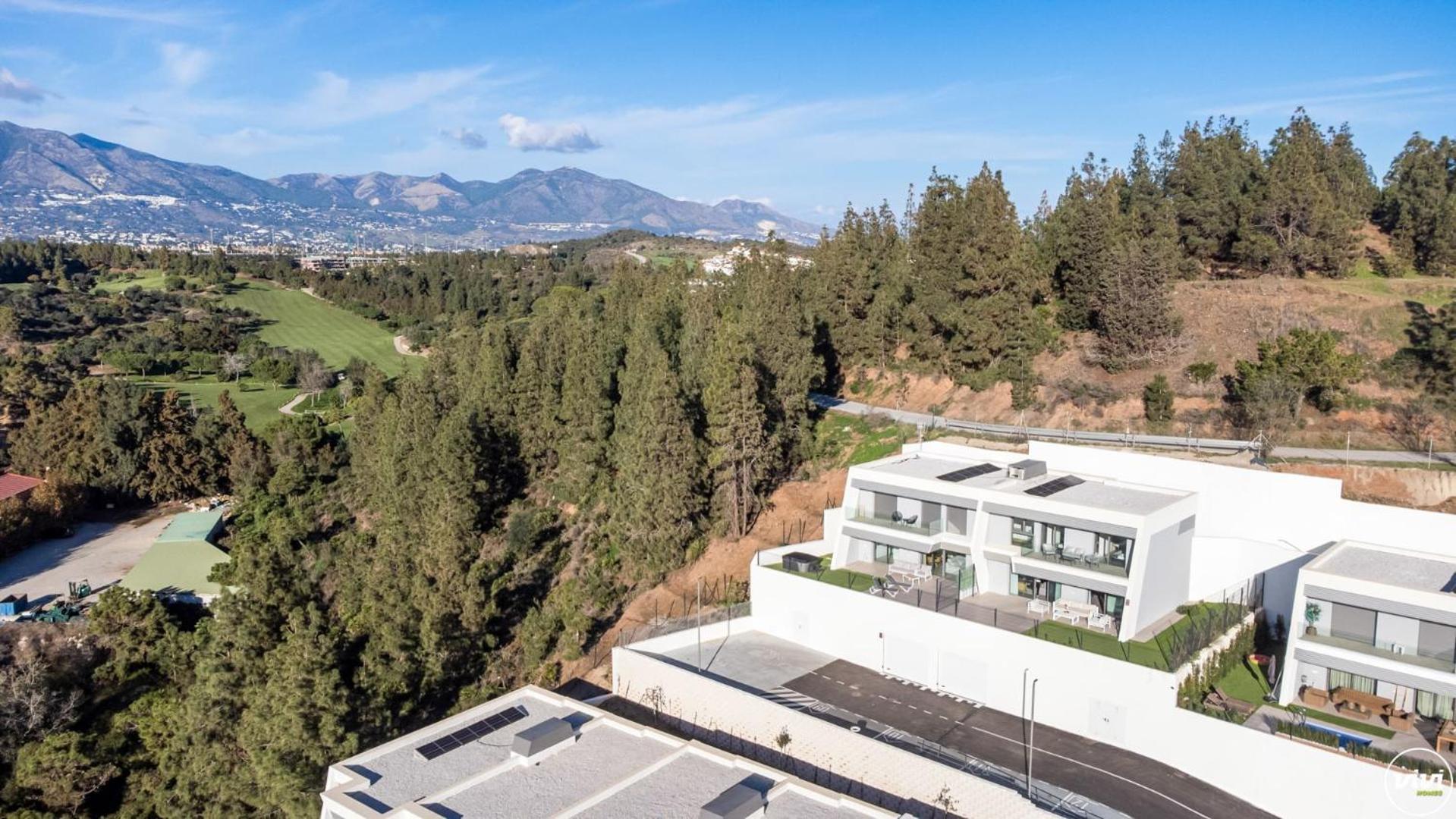Vivi Homes - Elies House Pool, Gym, Spa & Sea View El Faro 外观 照片